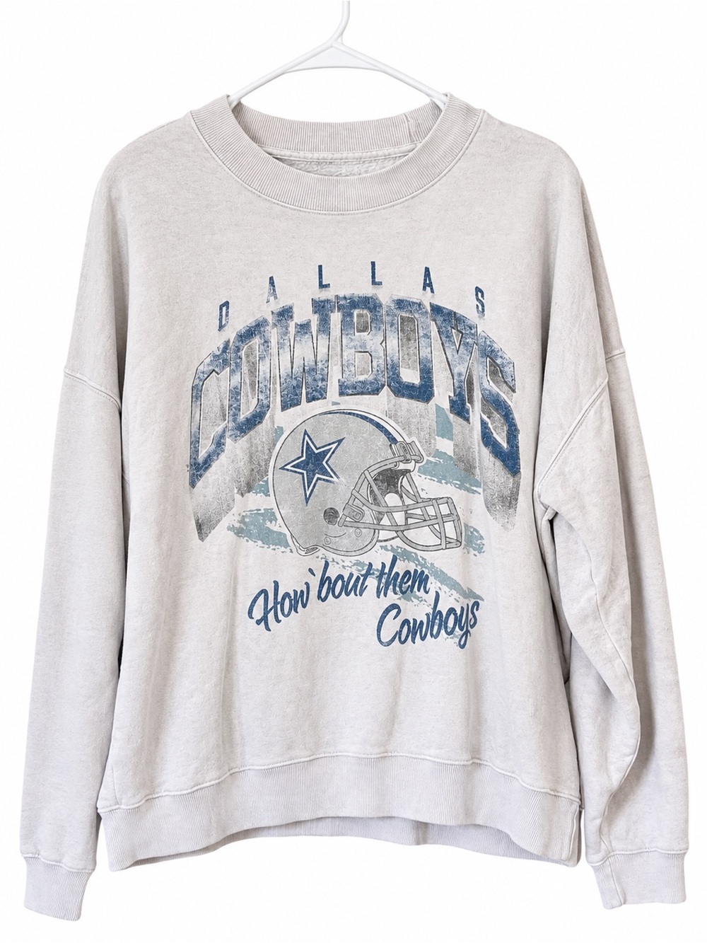 Abercrombie & Fitch Light Gray Graphic Crewneck